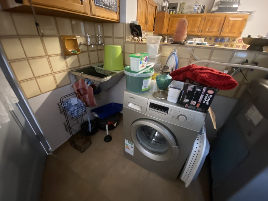 To Let 2 Bedroom Property for Rent in Monte Vista Western Cape